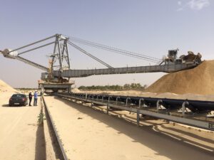 Mining conveyor system and stockyard for material handling